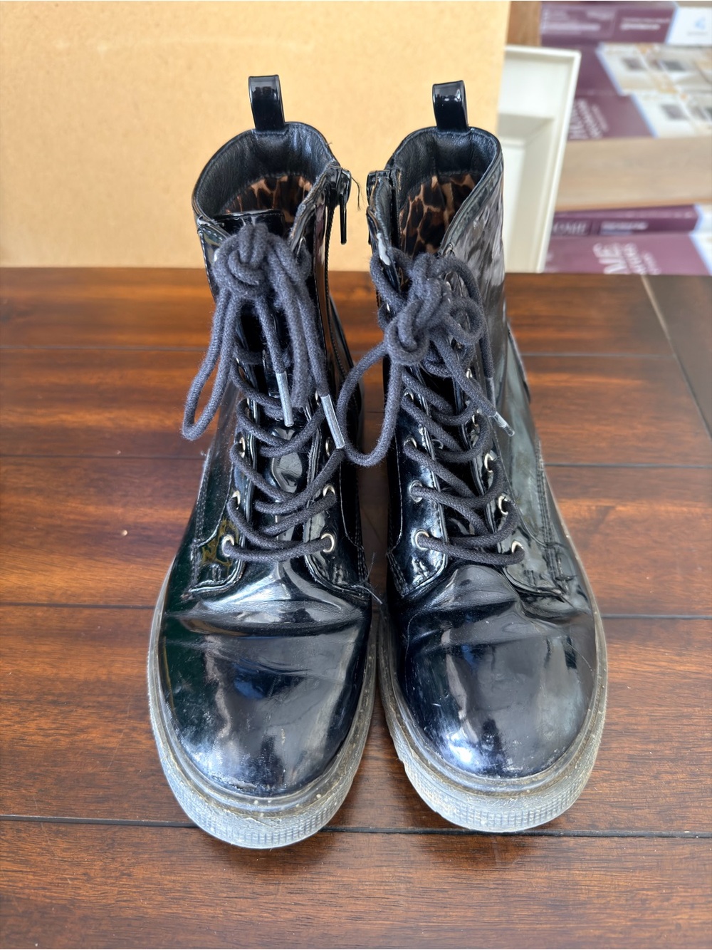 Steve Madden Girls Black Patent Lace-Up Ankle Boots